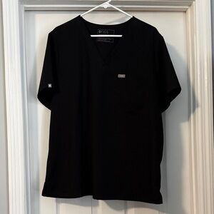 Figs Men's Classic Black V-Neck Tee